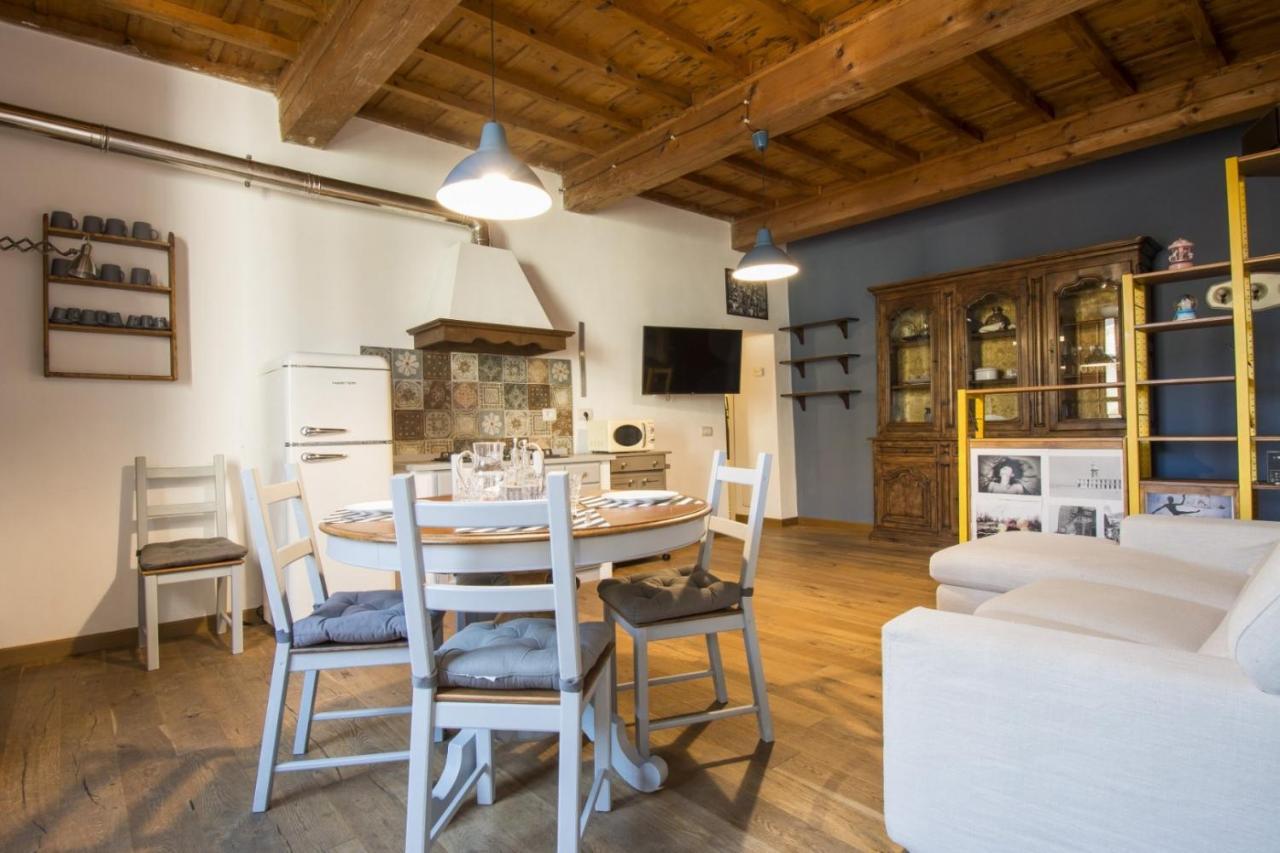 Altido Gorgeous Apt For 6 In The Historical Pisa Center Apartment Exterior foto