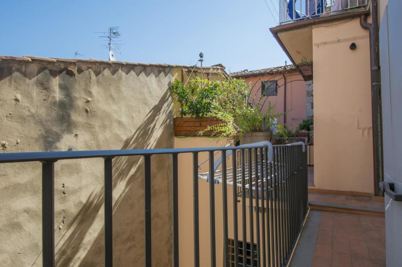 Altido Gorgeous Apt For 6 In The Historical Pisa Center Apartment Exterior foto